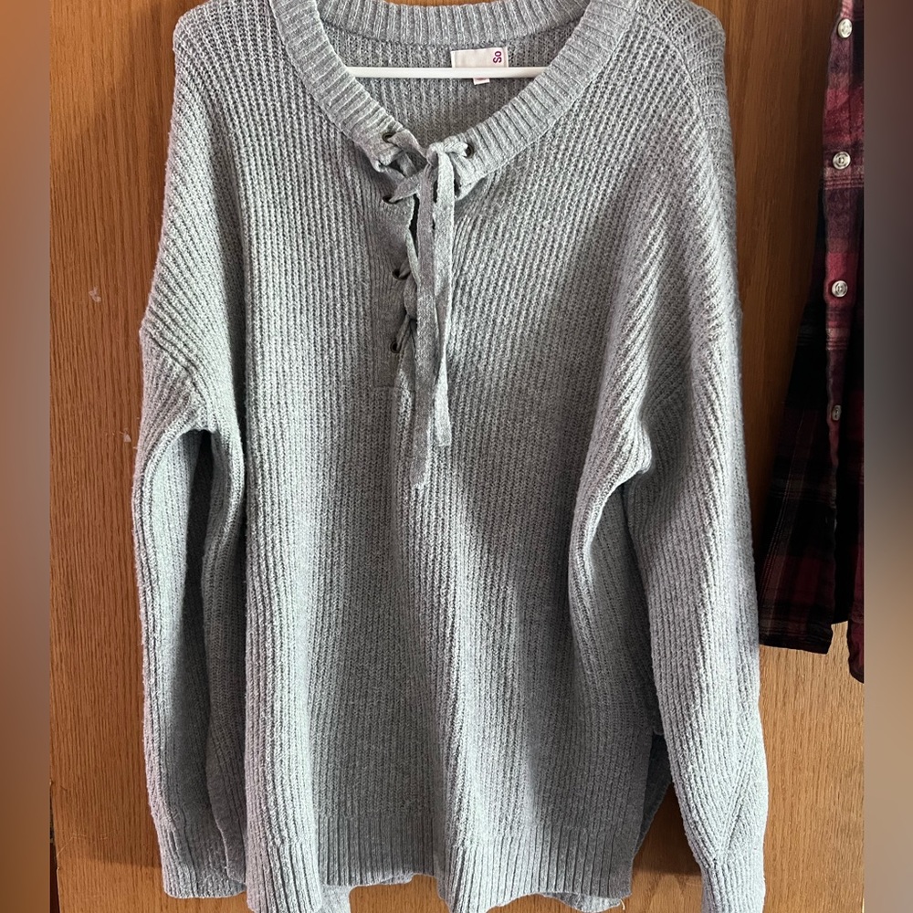 SO Sweater